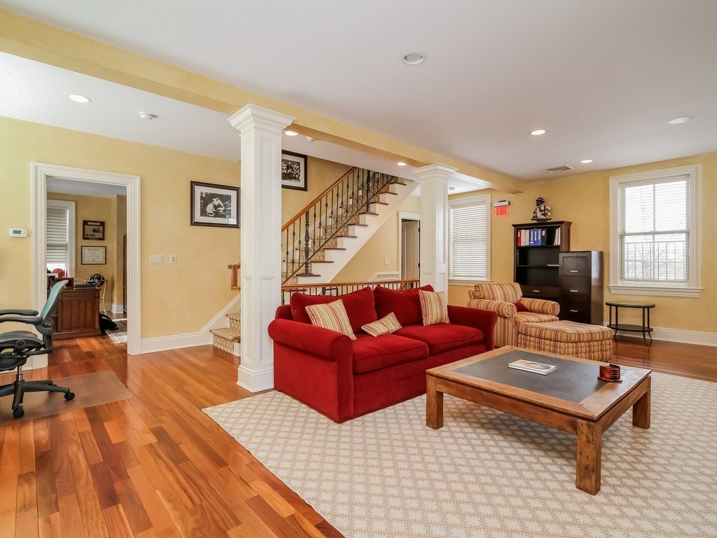 ISxzh9qoouae7l1000000000