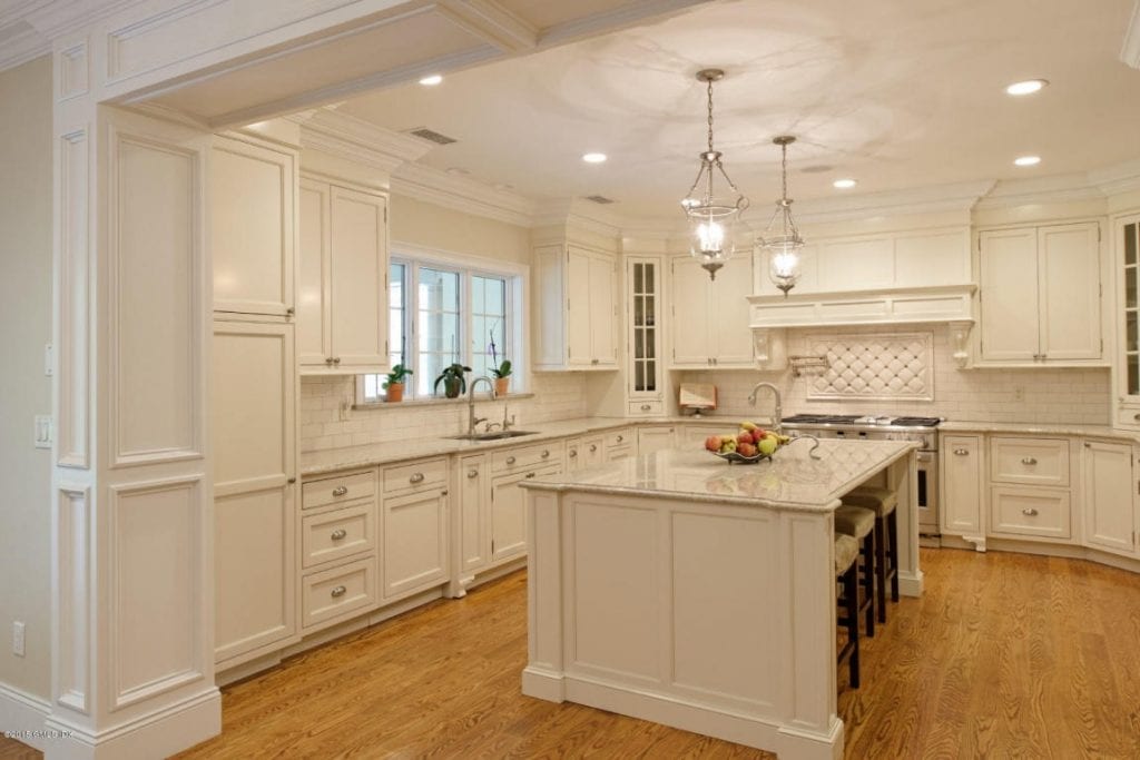 Greenwich CT custom home design with traditional kitchen