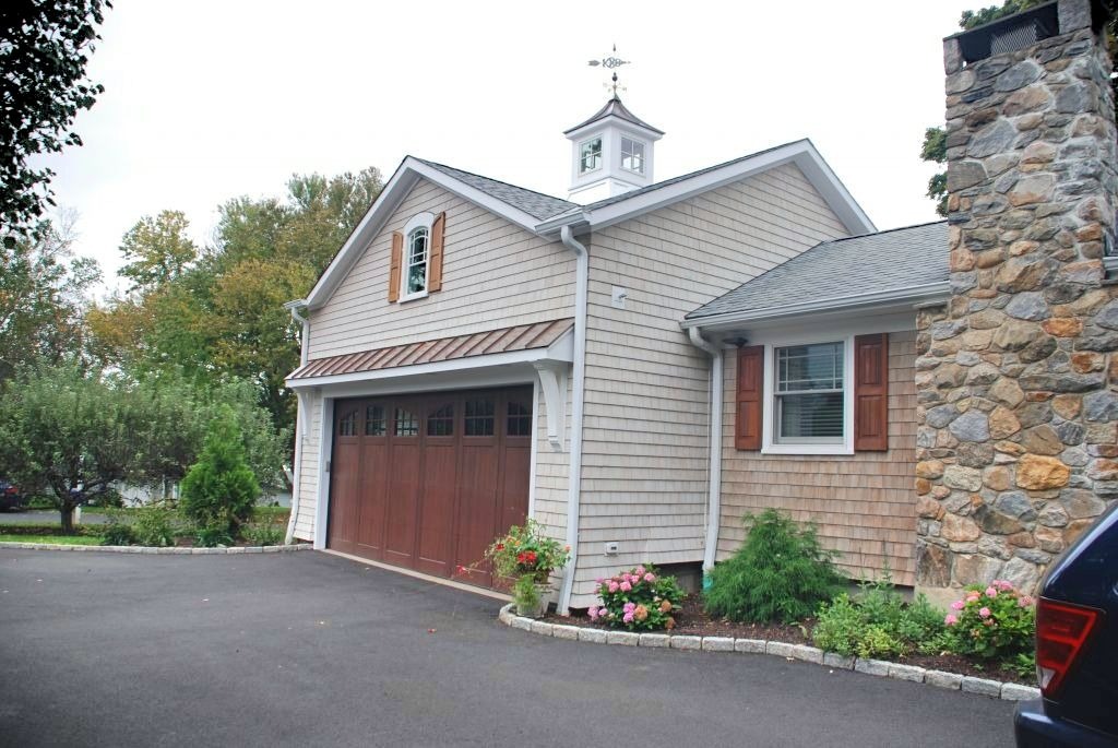 Garage addition home design in Brookfield CT