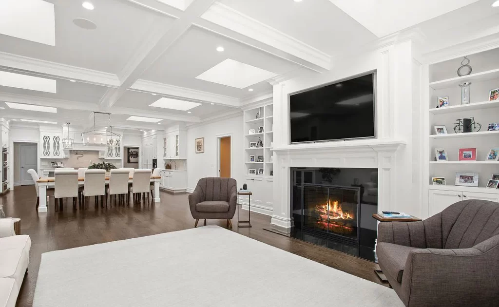 bec2225db189770e272b47de6fa6303d-uncropped_scaled_within_1536_1152